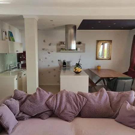 Apartment Marina *