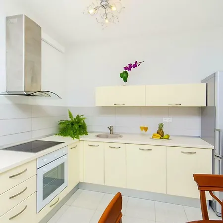 Marina דירה ספליט